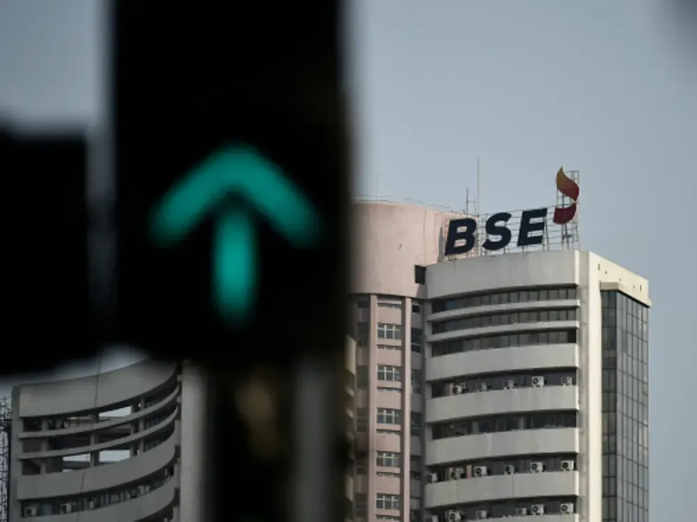 Indian Markets Open Steady As Fed Meet, Trade Uncertainty Keep Bulls In Check; Tata Motors Drops, L&T Soars
