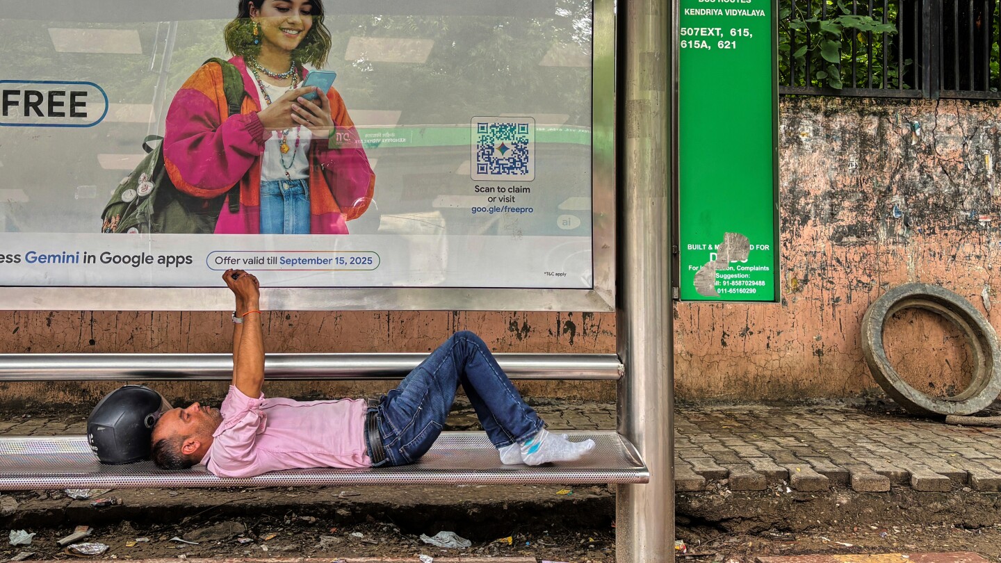 One Tech Tip: This summer, don’t let your phone overheat