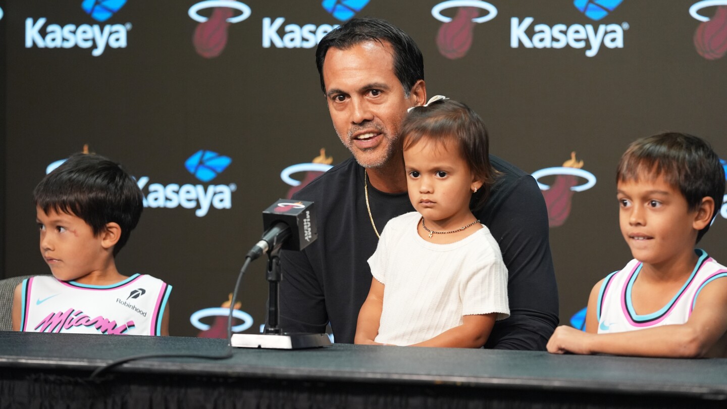 Miami coach Erik Spoelstra thanks community for support after home burns